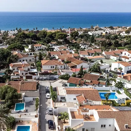 Cara, Costabella Villa *