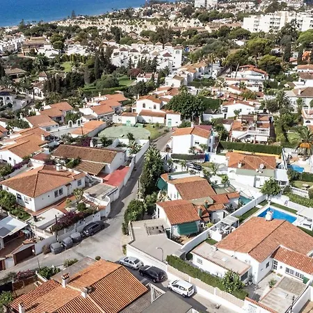 Cara, Costabella Villa *